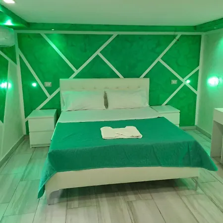 Clopat Vacanze2023 * נאפולי